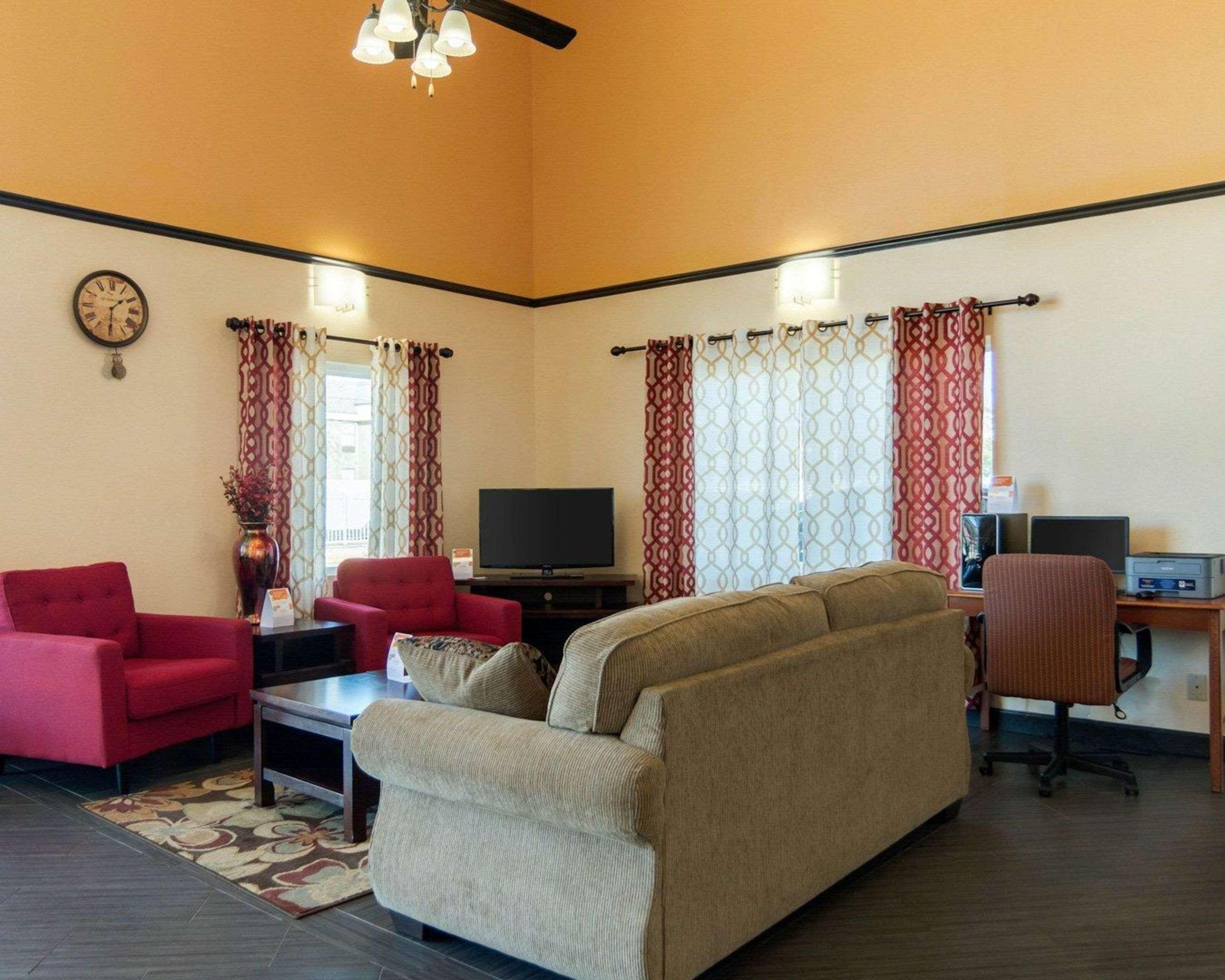Homestay Inn & Suites Russellville Extérieur photo